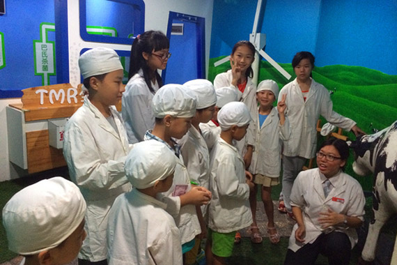 青少年代入角色亲身体验 青少年代入角色亲身体验