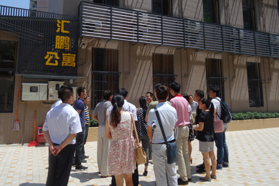 实地参观森晟公司汇鹏公寓项目