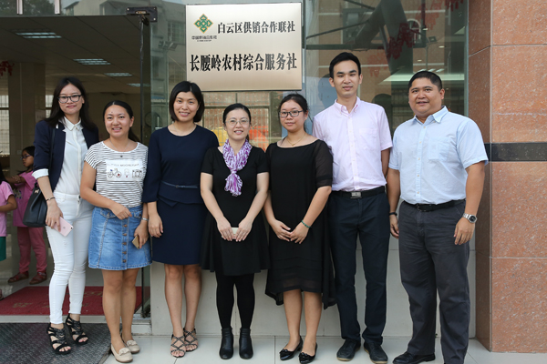 我社成立的第2家村级综合服务社 我社成立的第2家村级综合服务社